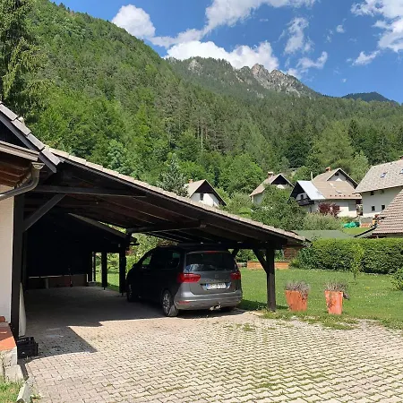 Allegra Holiday House *