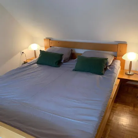 Allegra Holiday House *